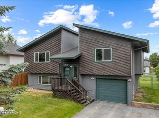 7041 Chad St, Anchorage, AK 99518