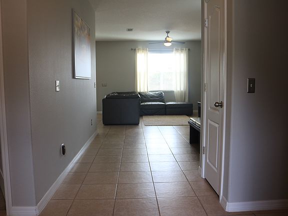 3rd image of 2857 Carrickton Cir
