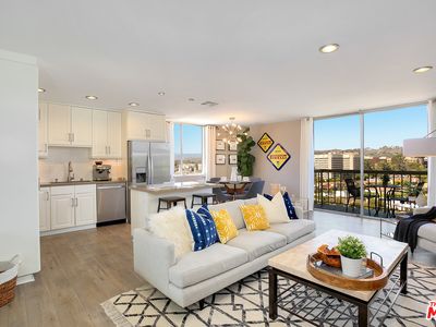 10751 Wilshire Blvd Ph 9, Los Angeles, CA, 90024