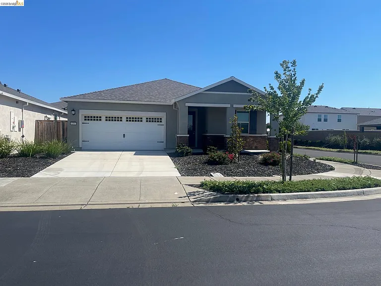 4395 Canada Way — Photo 5