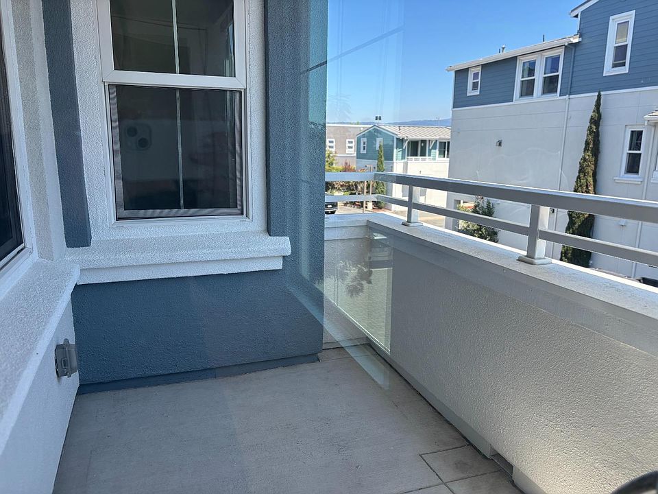 1st image of 1066 41st Ave #1066A202