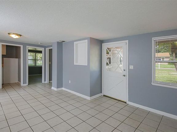 5th image of 1701 San Mateo Dr