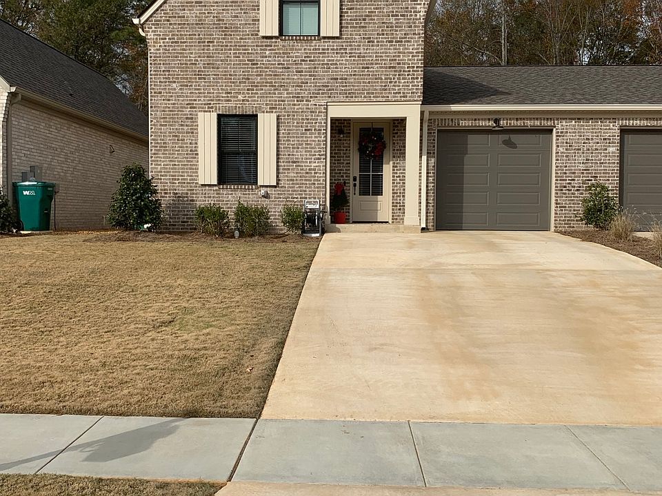 1st image of 1032 Stonebrook Ln