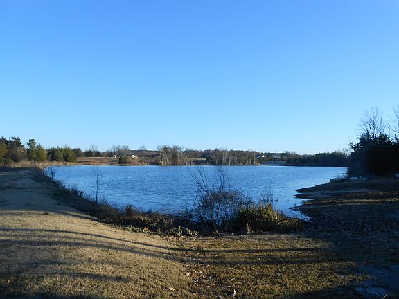 Lake/levee from NW corner