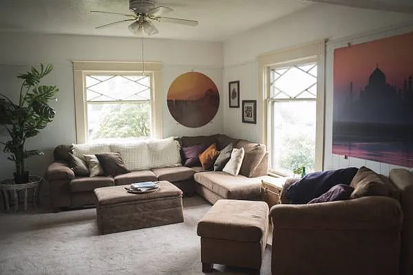 1 bed, 140 sqft, $700 — Photo 3