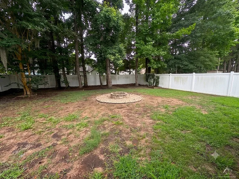 17 Cedar Creek Cir — Photo 32