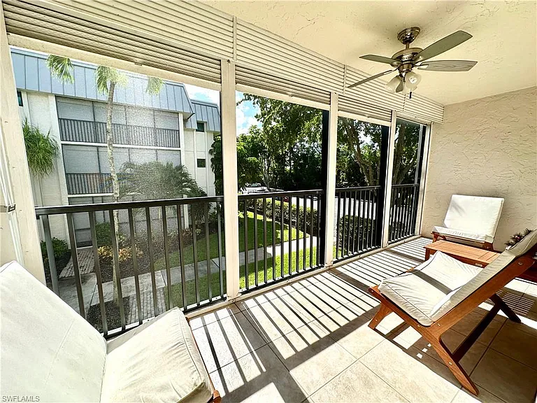 788 Park Shore Dr #D20 — Photo 23