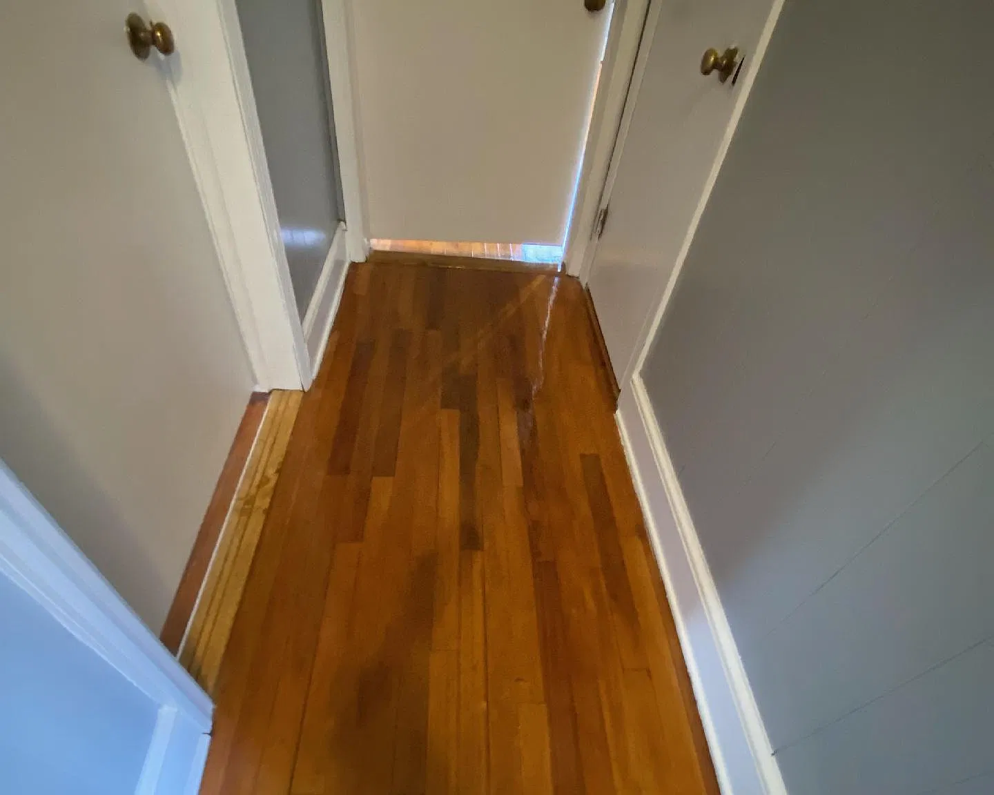 2 bed, 1060 sqft, $850 — Photo 1