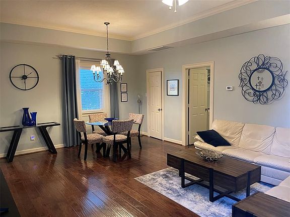 5th image of 1959 Knoll St Unit D