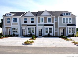 232 Halton Crossing Dr #16, Concord, NC 28027
