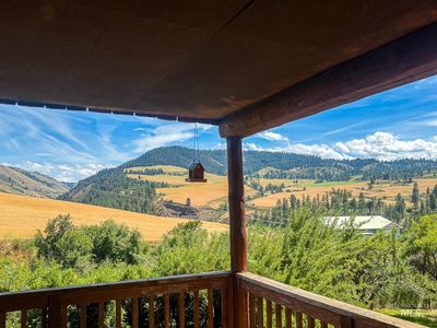 111 Lodge Pole Dr, Culdesac, ID, 83524