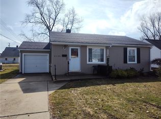 2124 E 40th St, Ashtabula, OH 44004