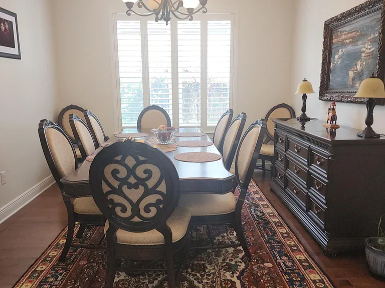 3127 W Waverly Ave — Photo 2