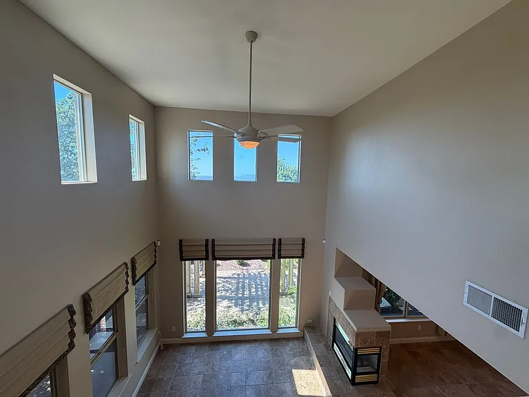 1014 Gamay Dr — Photo 37