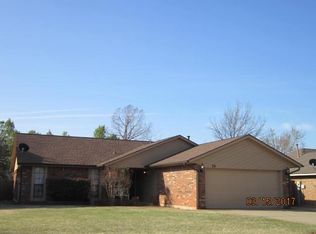 20 Raton, Edmond, OK 73013
