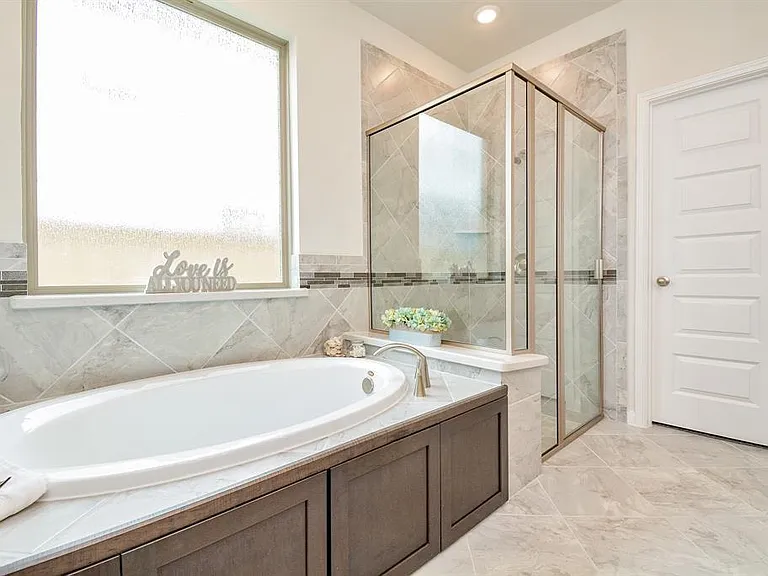 923 Orange Zest Ln — Photo 39