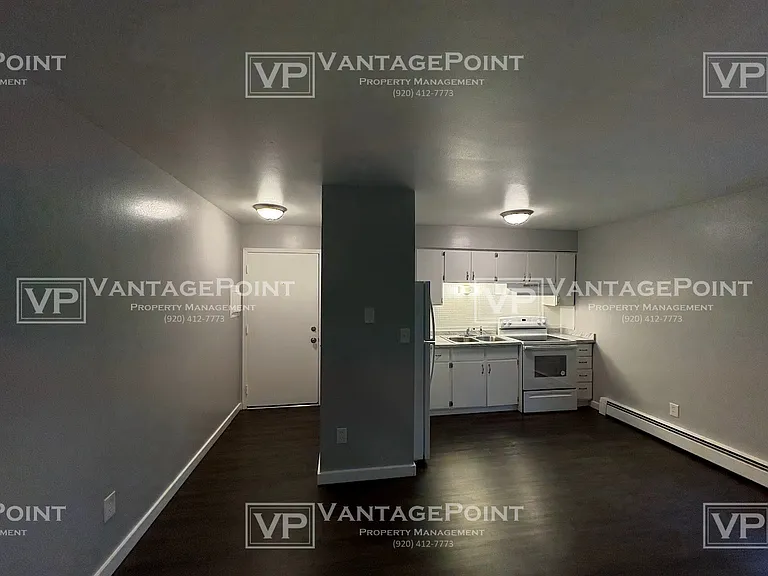 1054 Grognet St #F — Photo 3