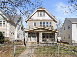 3038 N 39th St #3040, Milwaukee, WI 53210