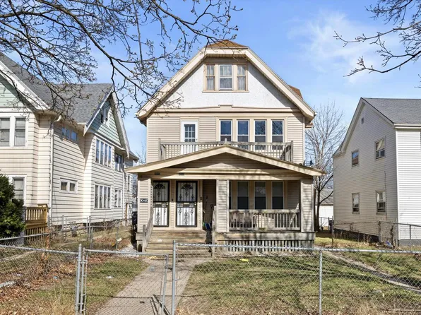 3038 North 39th STREET #3040, Milwaukee, WI 53210