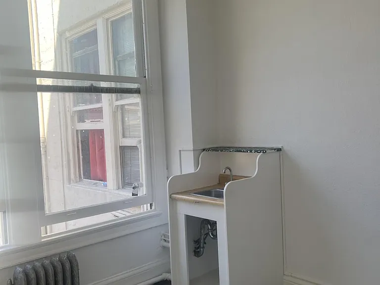 1005 Market St #314 — Photo 6