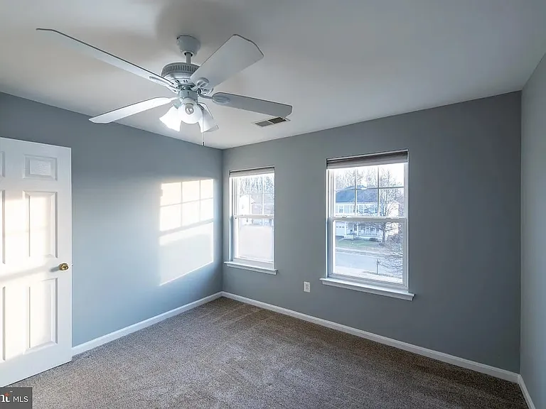 43 Wiltshire Dr — Photo 19