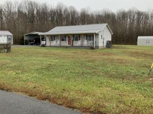 20 Amanda Ln, Russell Springs, KY 42642