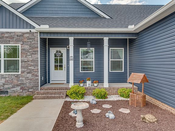 4th image of 103 Shasta Ln