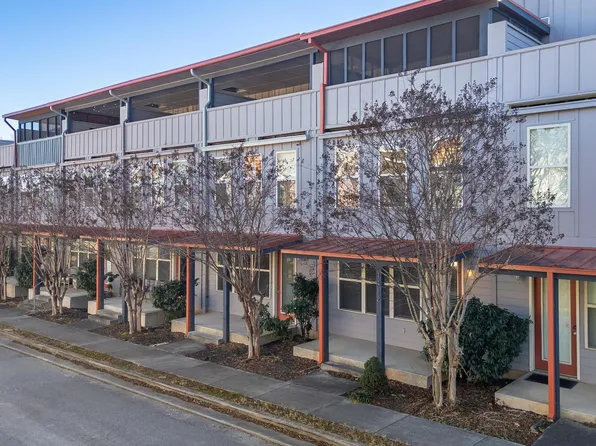 1412 Adams St, Chattanooga, TN 37408