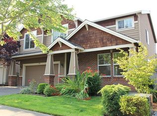 711 SW 17th Way, Troutdale, OR 97060