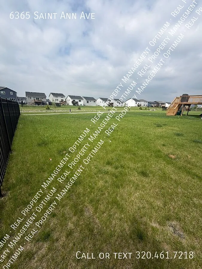 Fantastic 4 Bed, 3-1/2 Bath Home in Horace — Photo 3