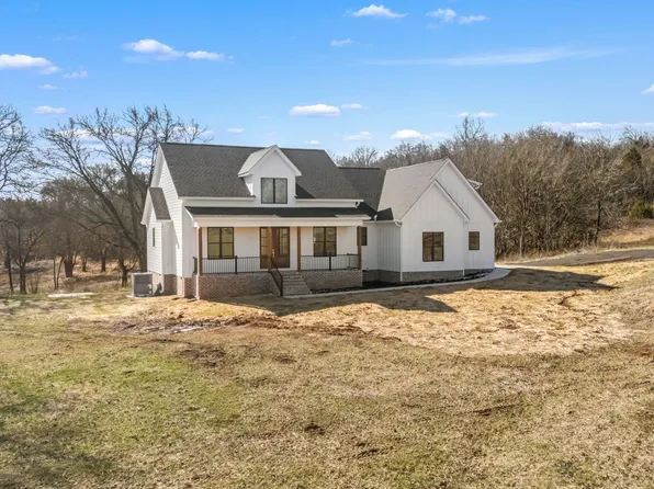 320 Mount Olivet Rd, Wartrace, TN 37183