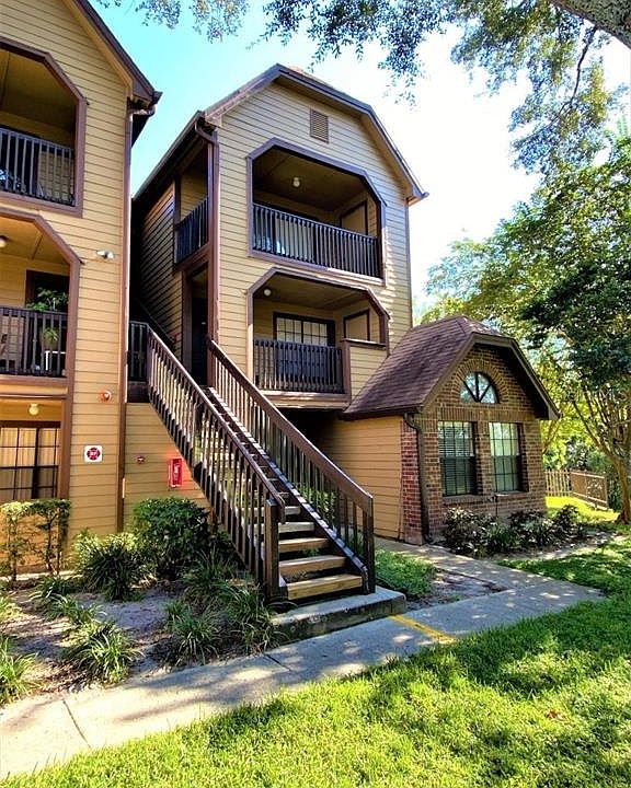 1st image of 345 Lakepointe 202 Dr