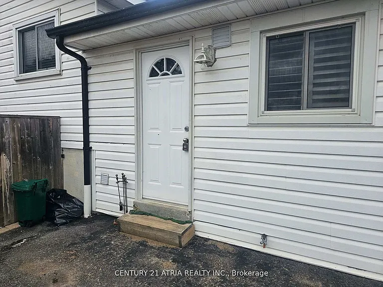 733 Balaton Ave #LOWER — Photo 10