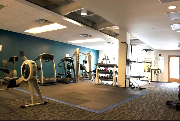 24 hour gym onsite