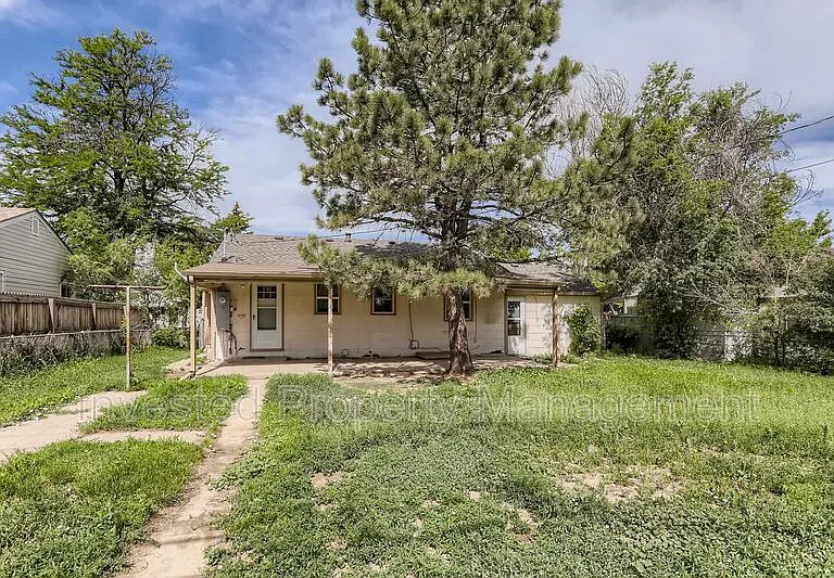 760 N Kenton St — Photo 11