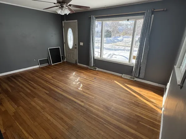 128 Jefferson St, Old Town, ME 04468