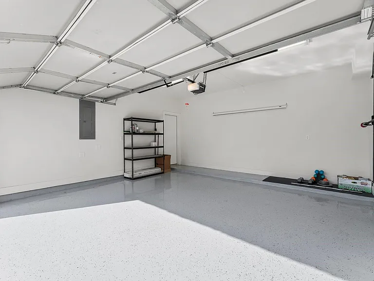 2909 Gillespie St #A — Photo 13