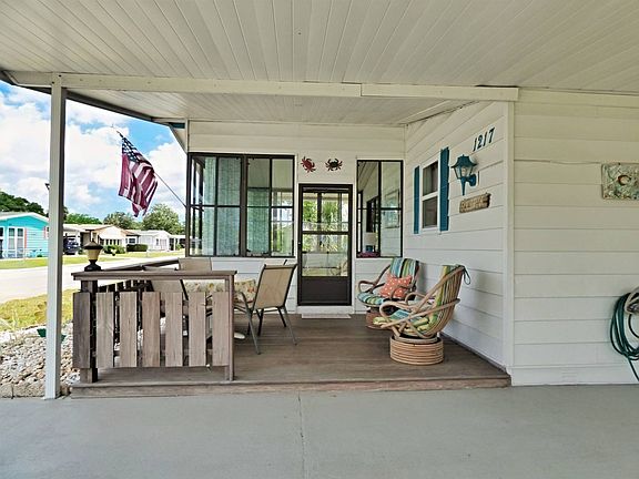 3rd image of 1217 La Flosita Dr