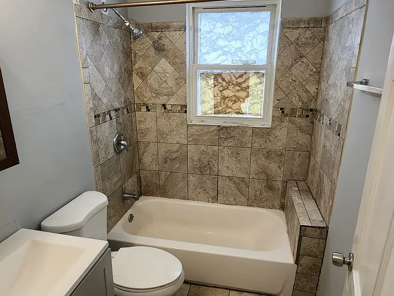 17 W Grant Ave #1 — Photo 4