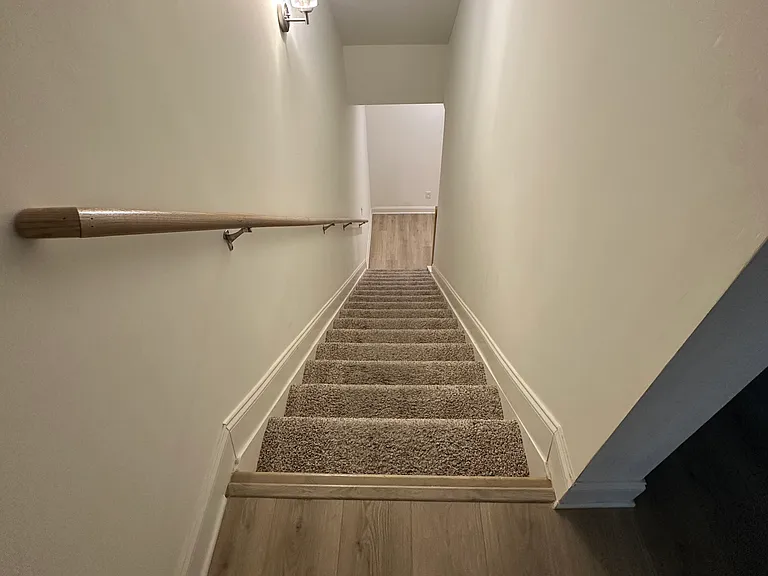 436 Portsdale Dr — Photo 10