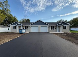 310 N 2nd St, New Richmond, WI 54017