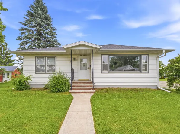 418 Lima St, New London, WI 54961