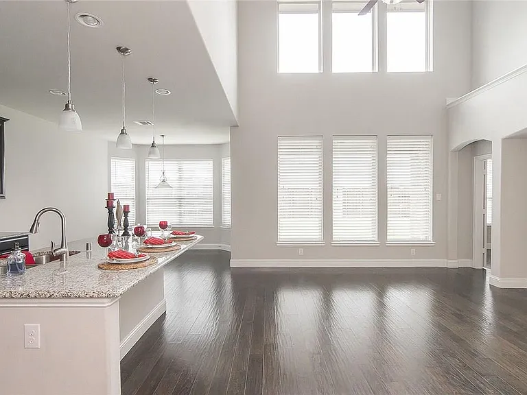 2309 Truro Dr — Photo 4