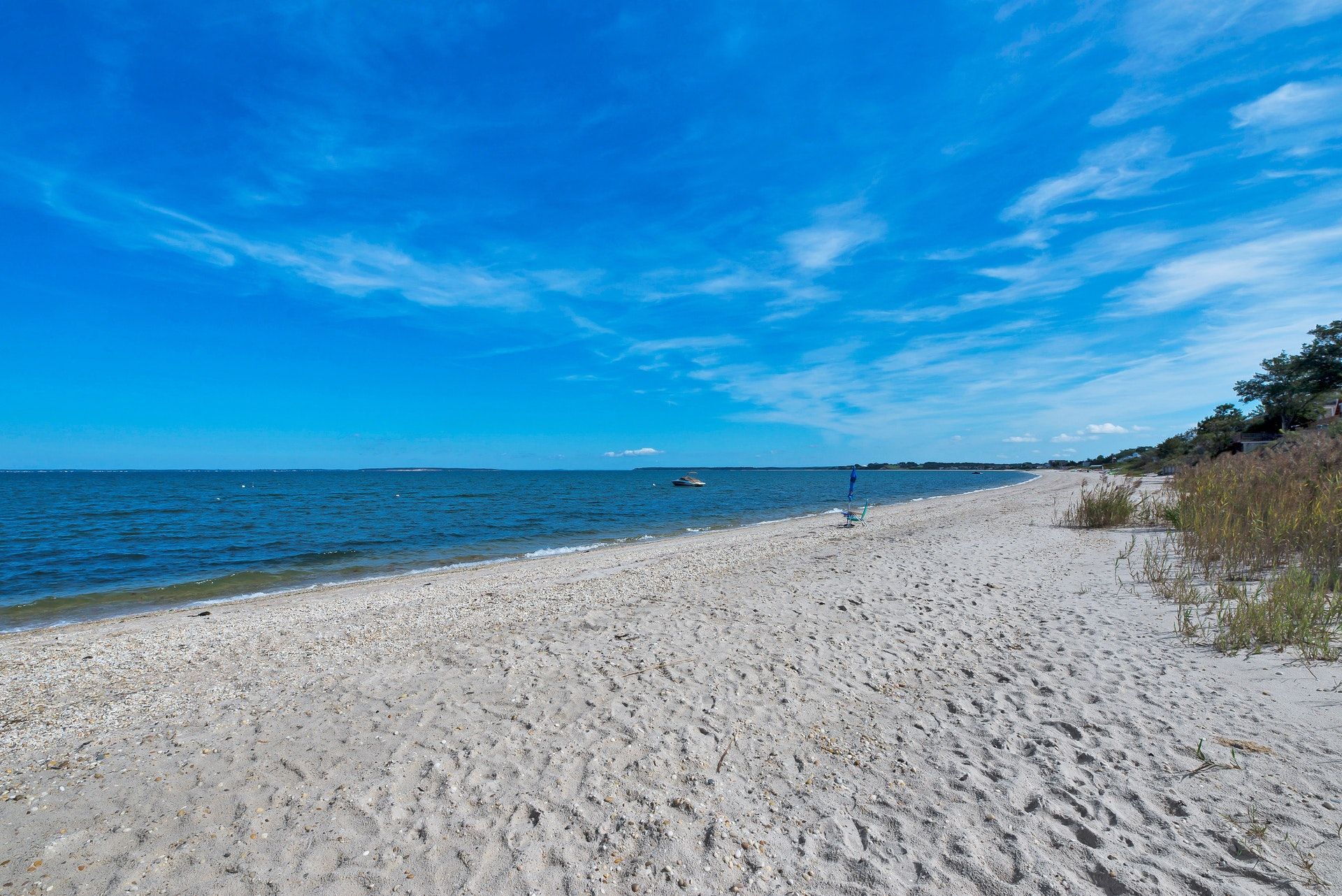 11 A Oakhurst Rd, Hampton Bays, NY 11946 Out East