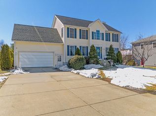 485 Whetstone Hill Rd, Somerset, MA 02726