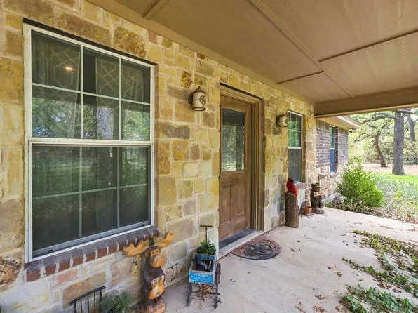 477 County Road 1550, Chico, TX 76431