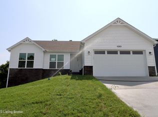 6308 Larkgrove Dr, Louisville, KY