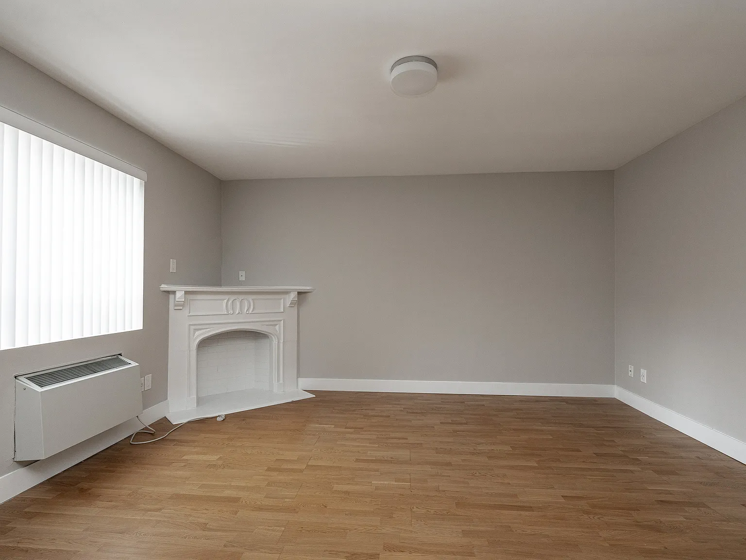 81 - 83 Isabella Street — Photo 4