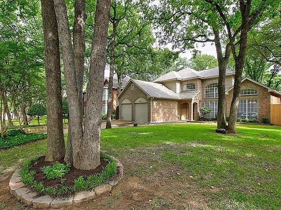 2nd image of 523 Woodhill Ct