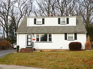 19 Scott Rd, Bloomfield, NJ 07003